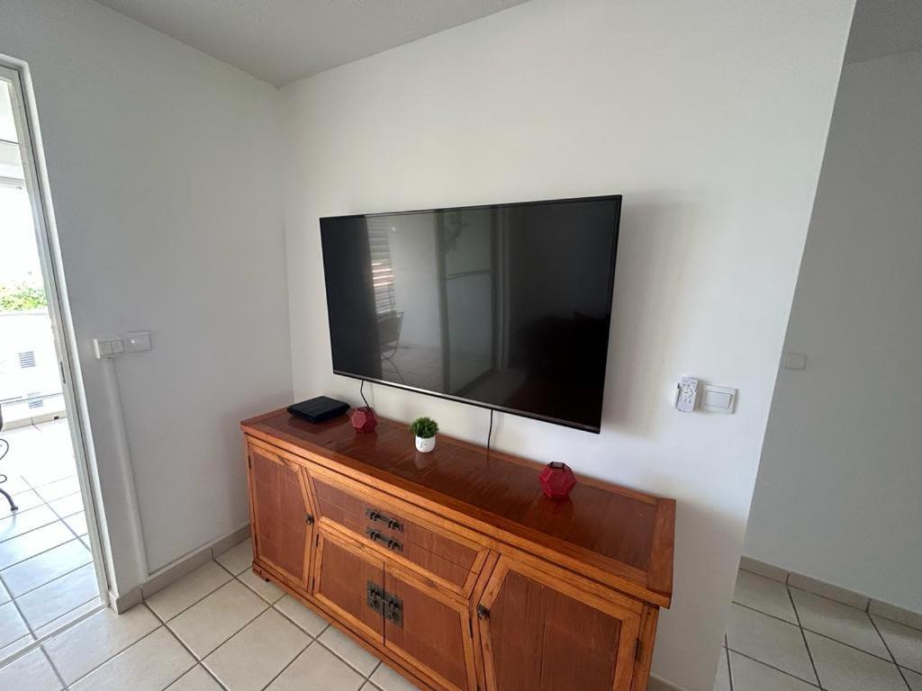 Les Tuileries Apartment Les Trois-Ilets Luaran gambar